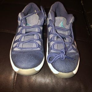 Preschool Retro 11 low